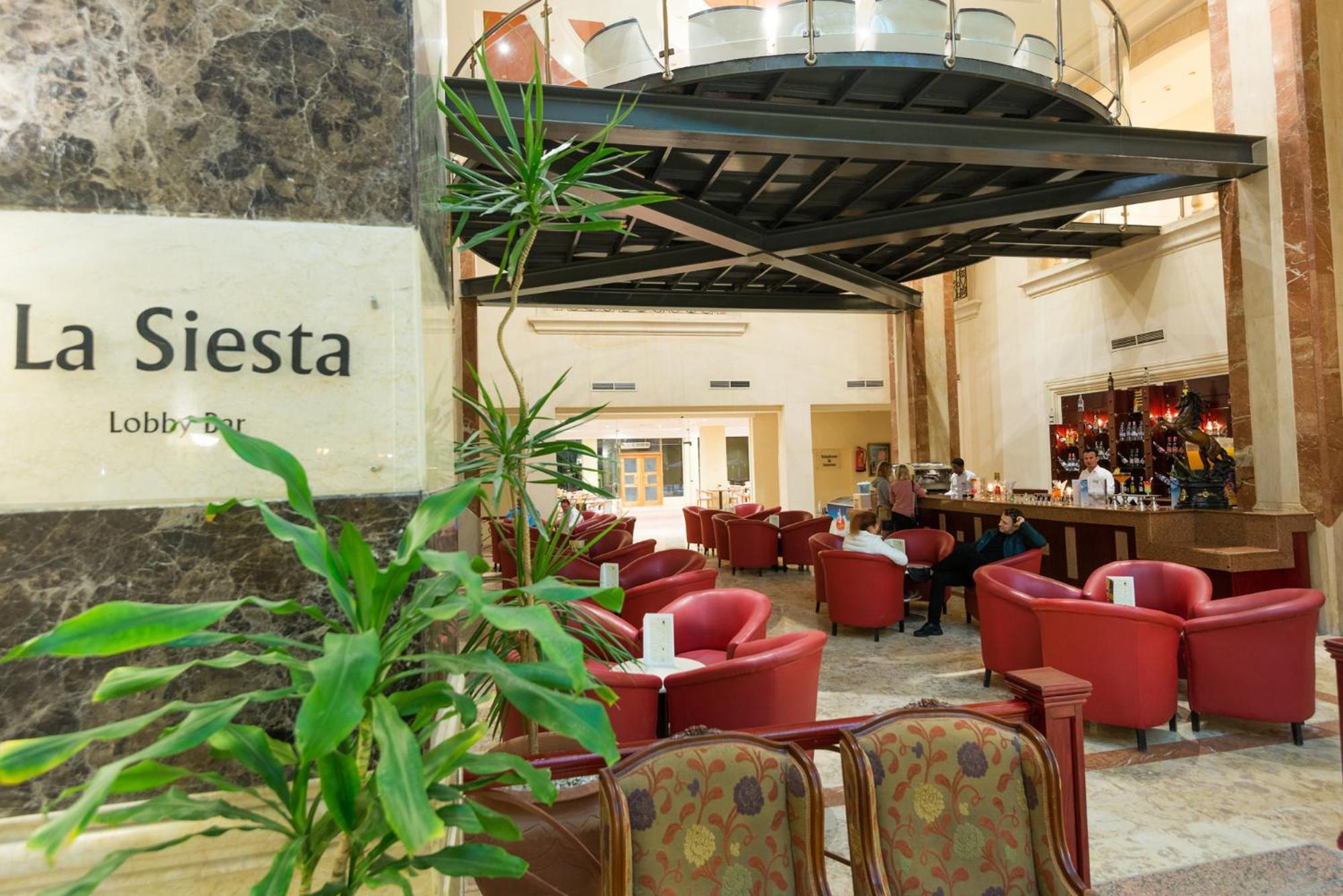 Station touristique Imperial Shams Abu Soma 4*